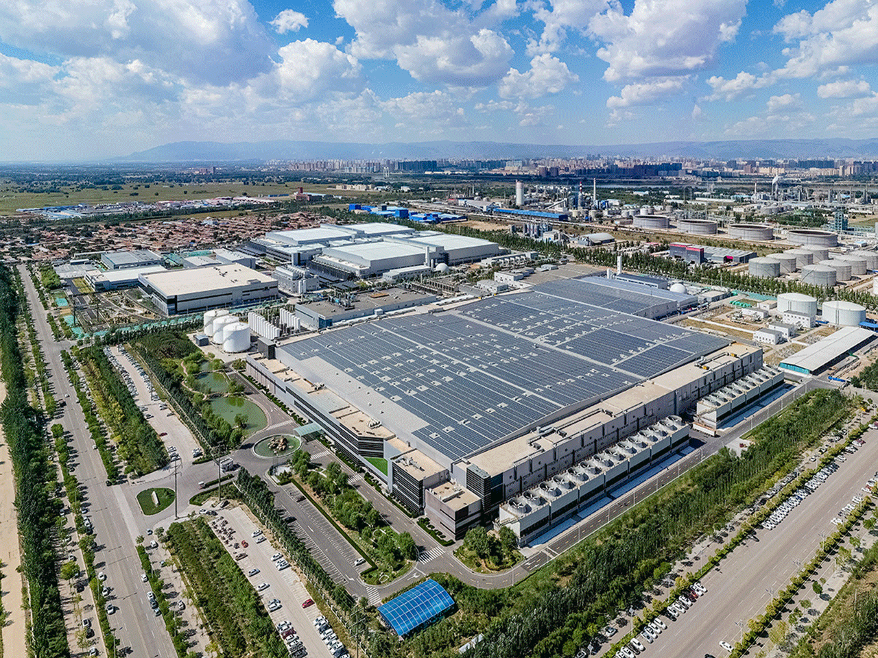 聚·變 | 光“賦”未來——探索光伏建筑一體化(圖8) 聚·變 | 光“賦”未來——探索光伏建筑一體化(圖8)