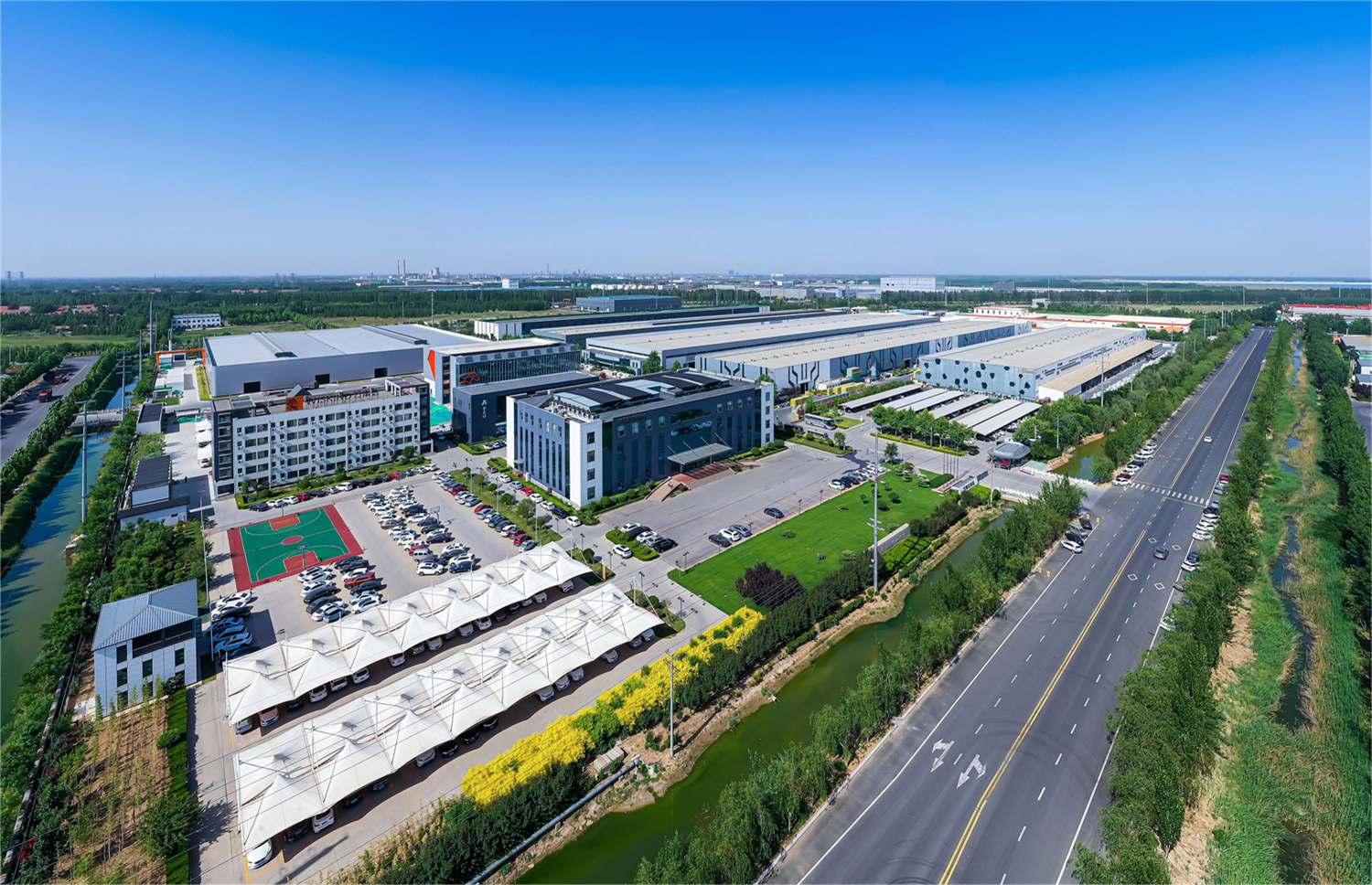 聚·變丨展望2024工業發展趨勢,離不開“穩、進、立、破”關鍵詞!(圖8) 聚·變丨展望2024工業發展趨勢,離不開“穩、進、立、破”關鍵詞!(圖8)