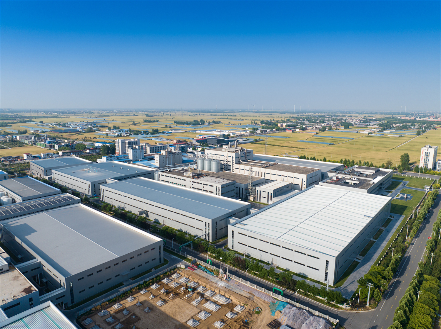 工業上樓與立體庫協同增效,華興寵物開啟“新高度”(圖2) 工業上樓與立體庫協同增效,華興寵物開啟“新高度”(圖2)