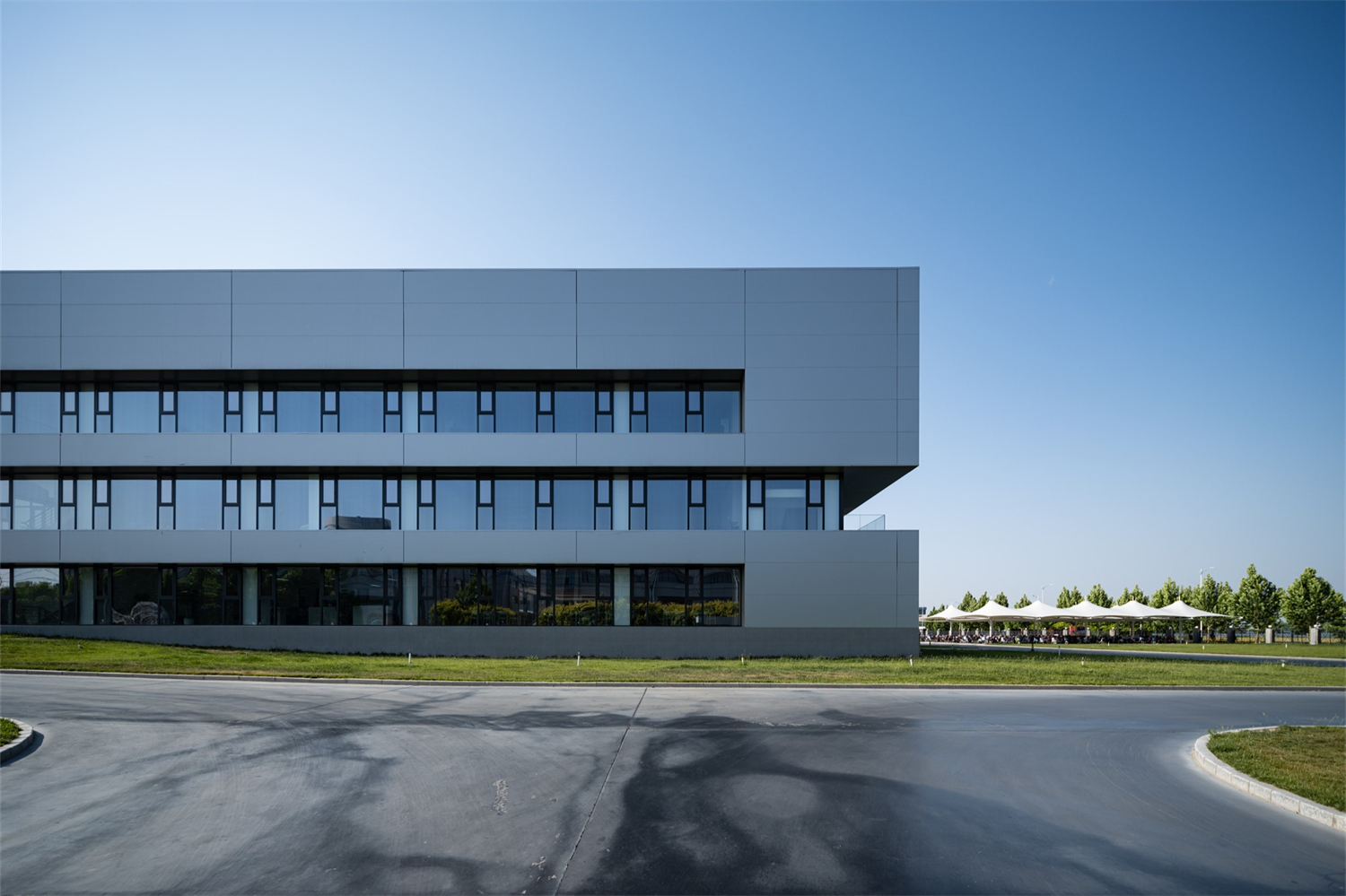 工業上樓與立體庫協同增效,華興寵物開啟“新高度”(圖11) 工業上樓與立體庫協同增效,華興寵物開啟“新高度”(圖11)